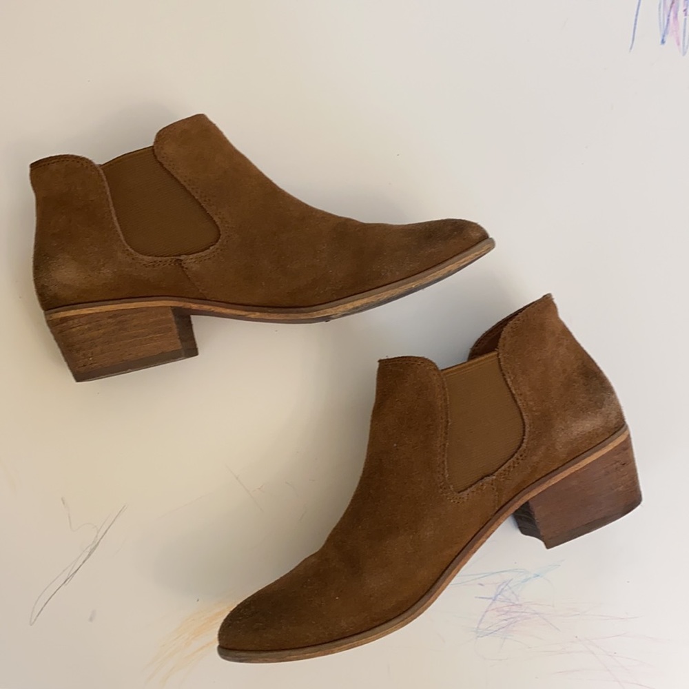 Nordstrom BP Tripp Chestnut Suede Chelsea Ankle Boot - Picture 3 of 11